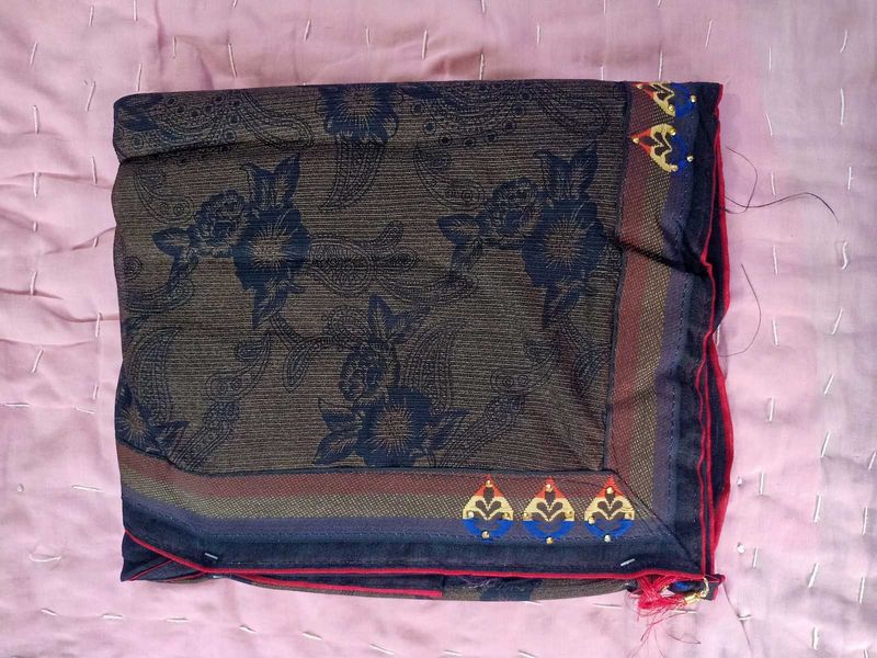 Designer Saree with Floral Print