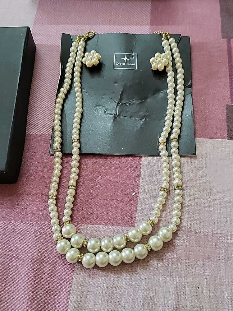 Pearl Necklace &amp; Earring Set