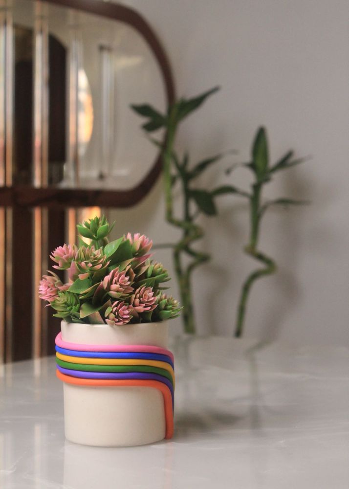 CERAMIC PLANTER RAINBOW DESIGN