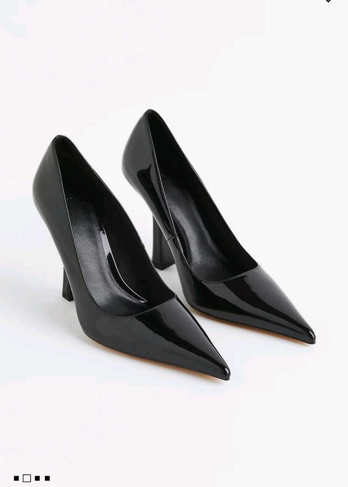 H&amp;M Chic Black Patent Stiletto Heels