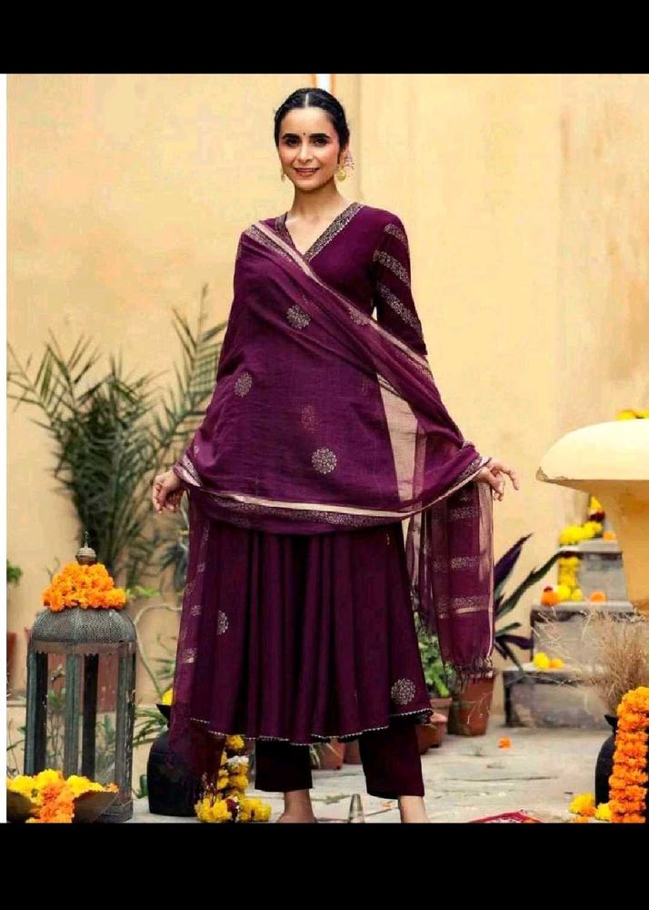 Gown With Dupatta(2piecs set)