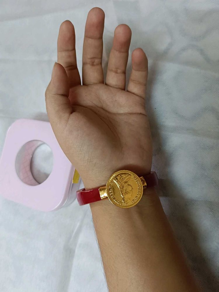 Traditional Hand Chur