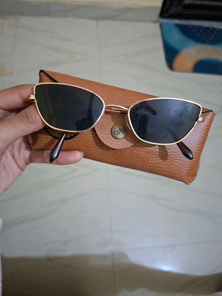 RayBan(copy) Stylish Gold-Frame Sunglasses w