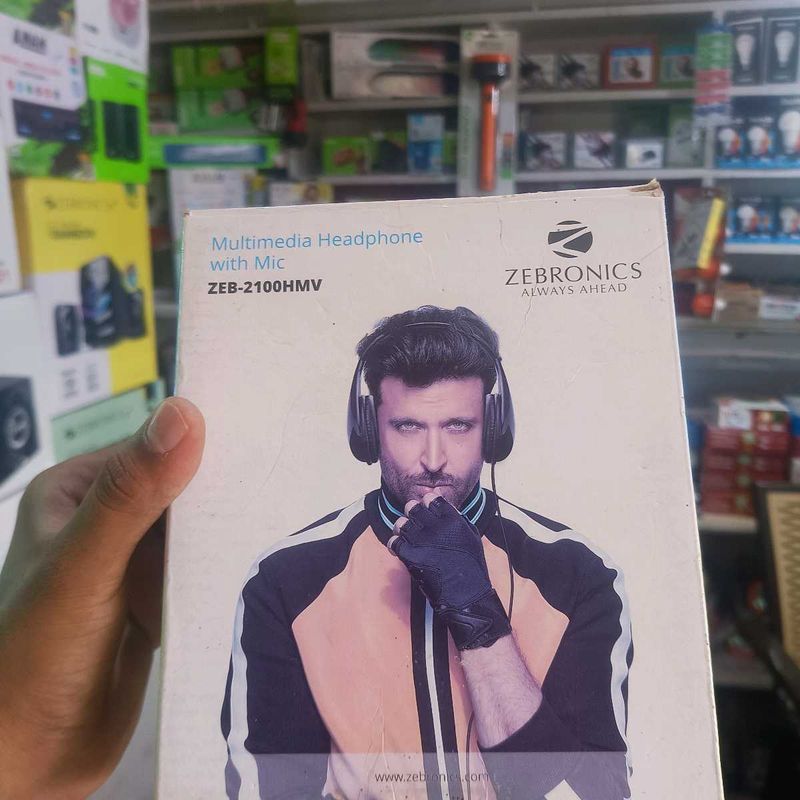 NEW ZEBRONICS HEADPHONE