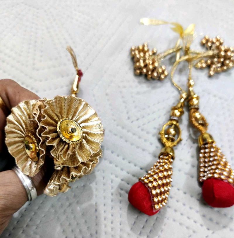 Ethnic Gold &amp; Red Tassels set of 4( Latka