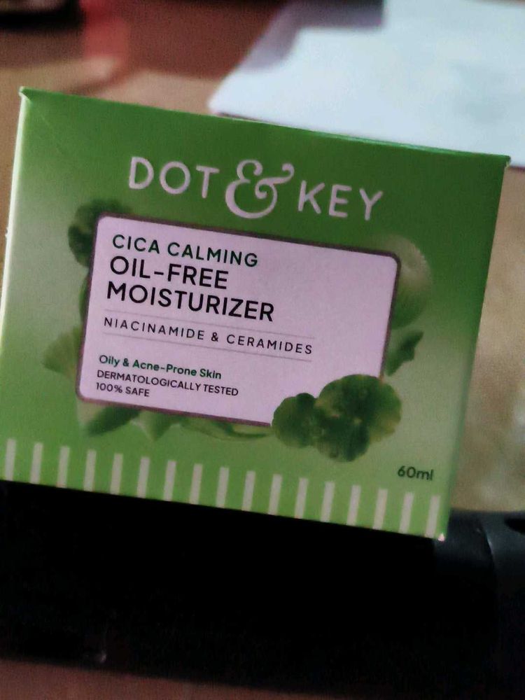 DOT &amp; KEY CICA Calming Oil-Free Moisturizer