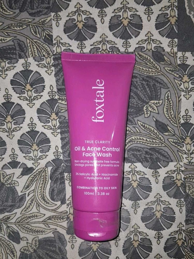 foxtale oil &amp; acne control face wash