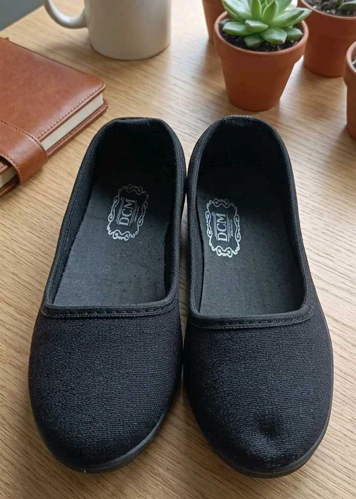 Classic Black Ballet Flats