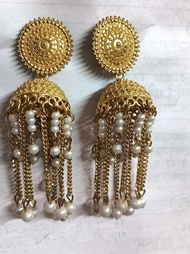 Earring