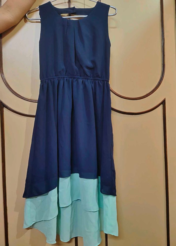 Chic Navy Blue &amp; Mint Layered Dress
