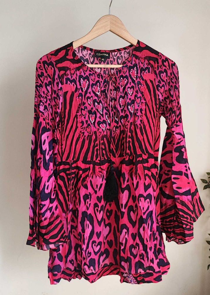Vibrant Pink &amp; Black Heart Print top