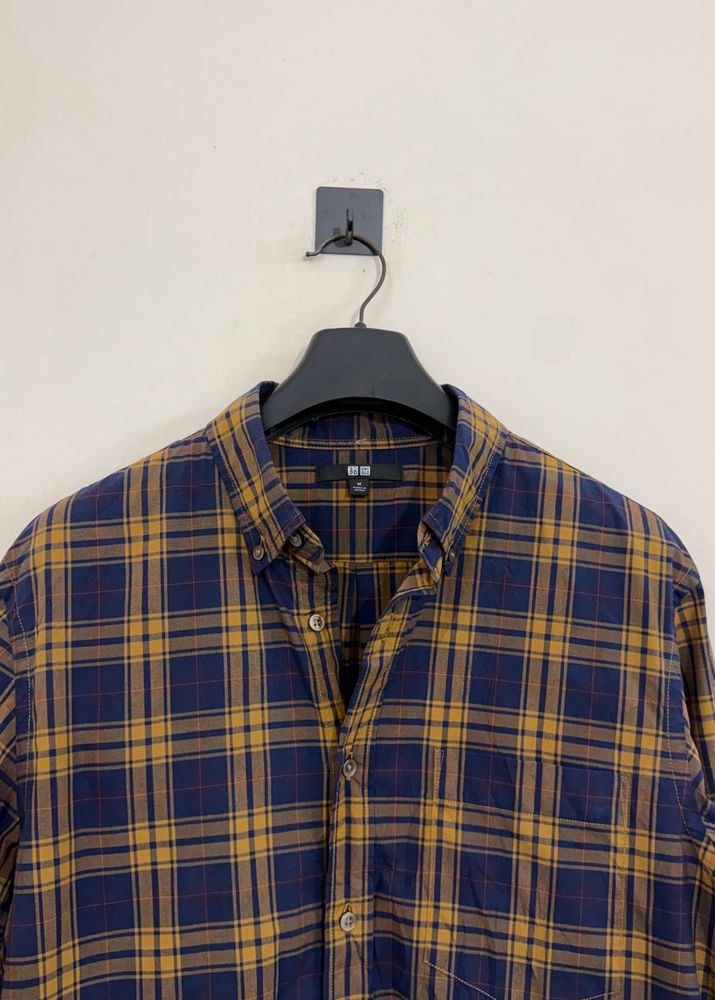 Men's Plaid Button-Down Shirt