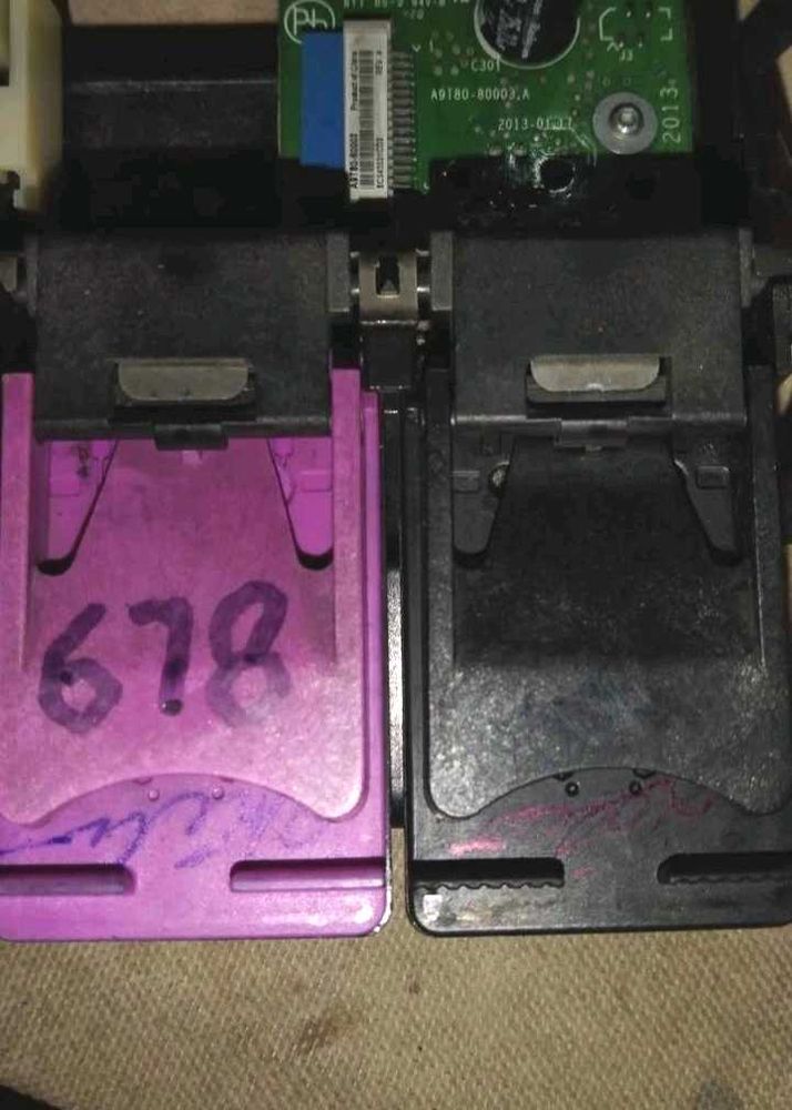 Printer Ink Cartridge678 and carriage
