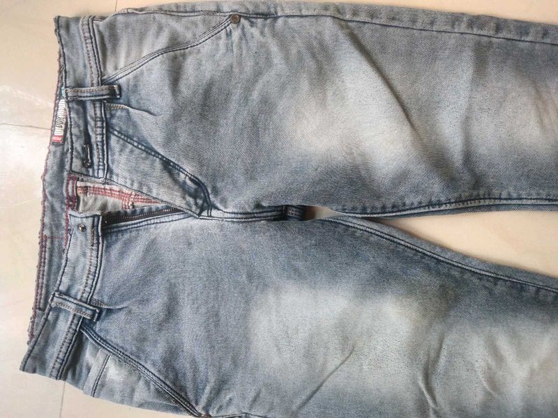 Light Wash Denim Jeans