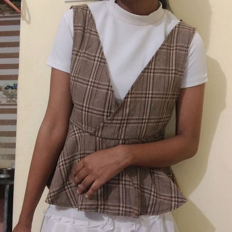 Brown Vest With Inner