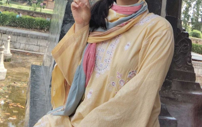 Elegant pakistani lawn cotton suits combo (xl)