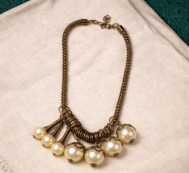 Statement Pearl &amp; Chain Necklace