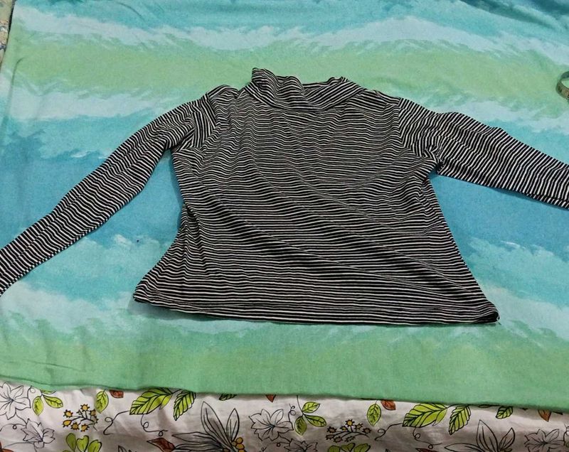 Cotton black and white stripe top