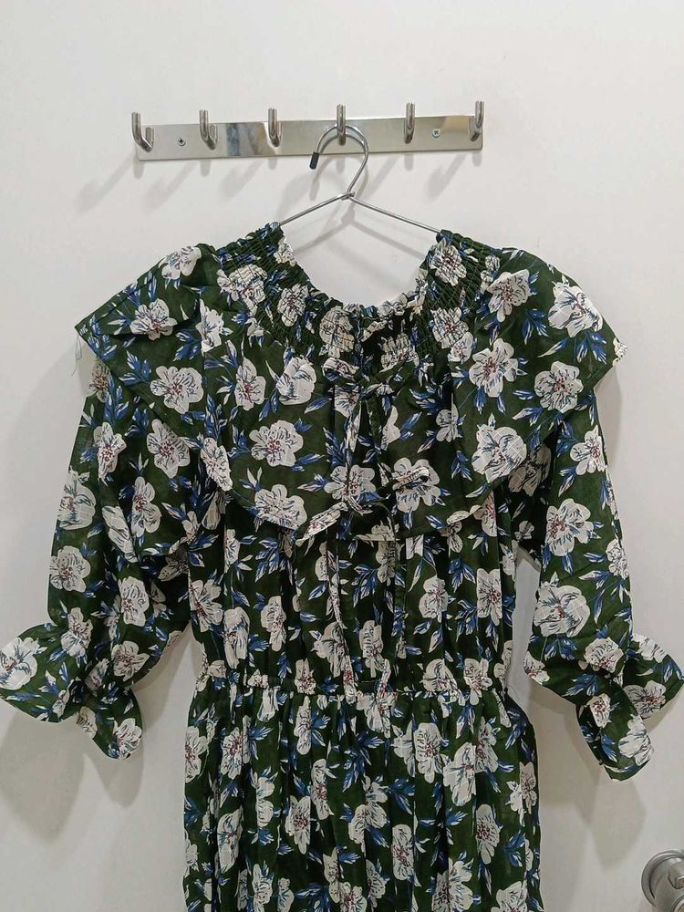 *New*Floral Midi Dress with Ruffle Collar