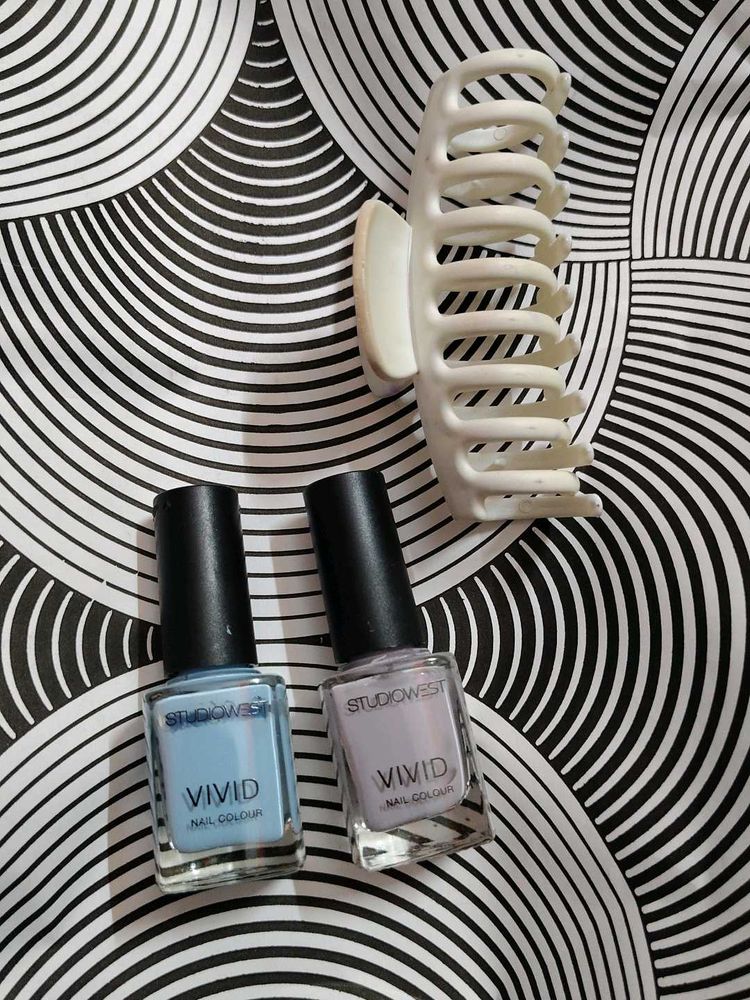 Claw Clip (L) and 2 Nail paint From Westside