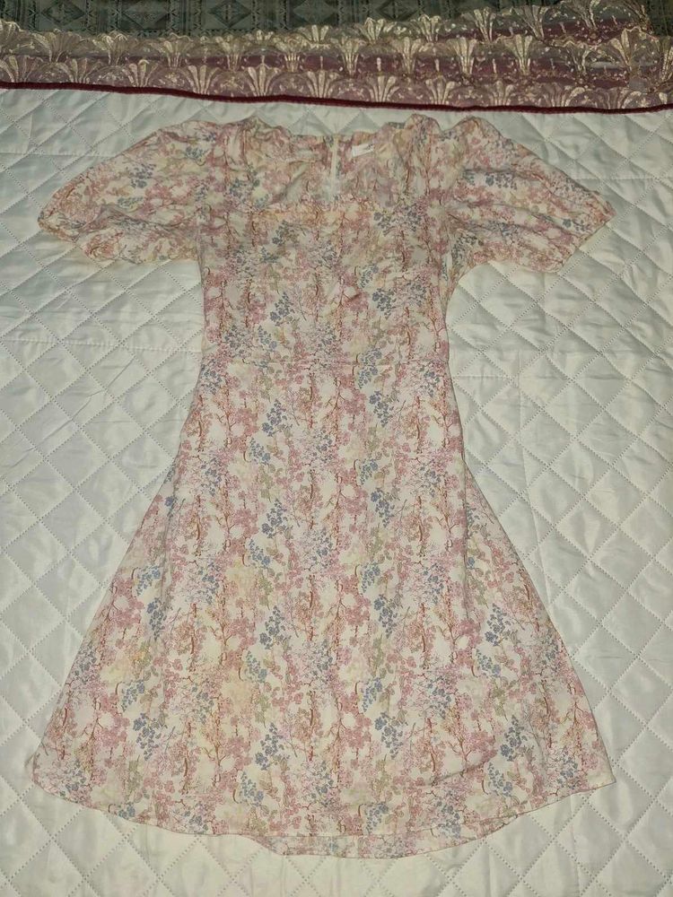 Floral Puff Sleeve Mini Dress