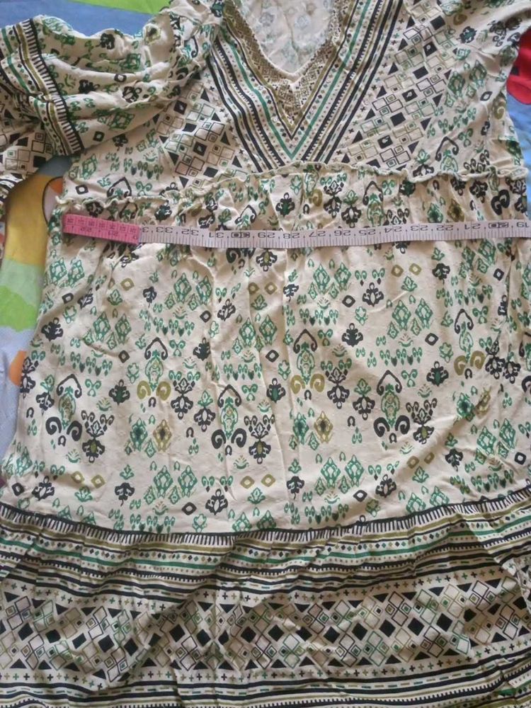 Bohemian Print Kurta with V-Neck