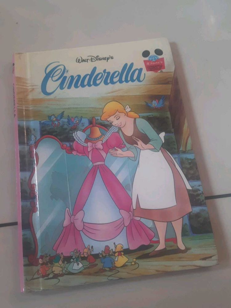 Walt Disney's Cinderella Classic Storybook