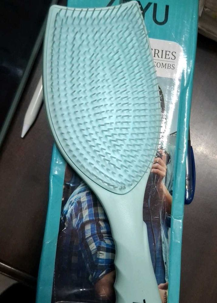 Tangle Tamer Hair Brush
