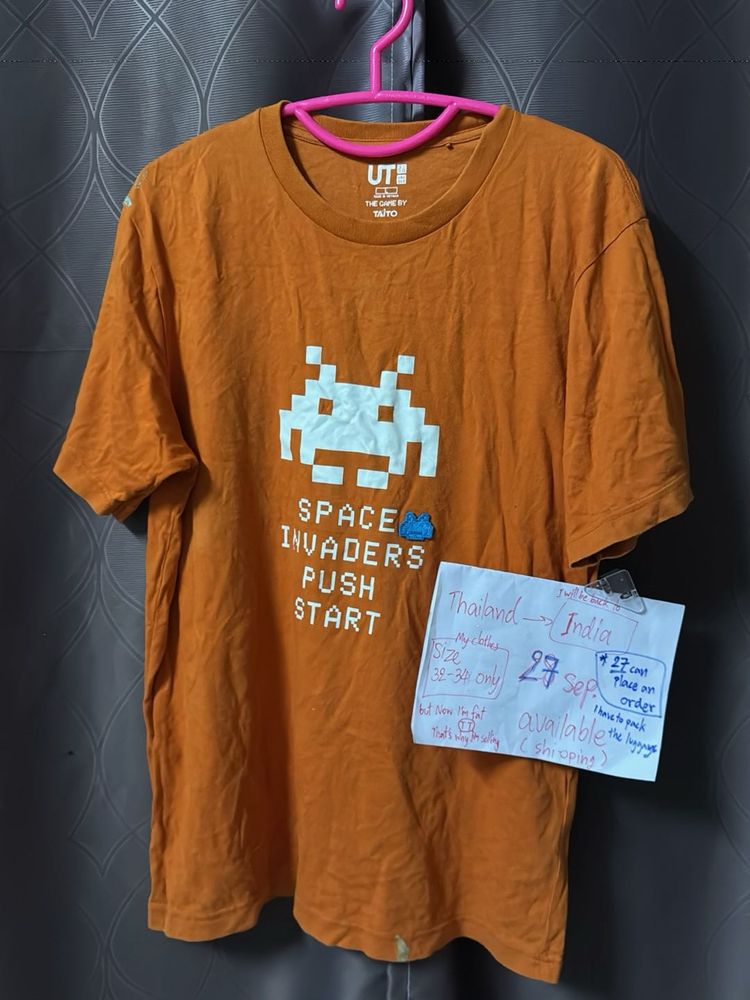 UT Uniqlo Space Invaders T-Shirt42-44