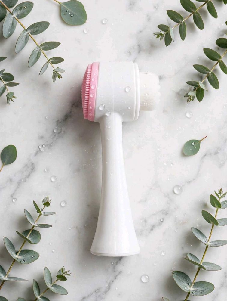 Dual-Sided Facial Cleansing Brush