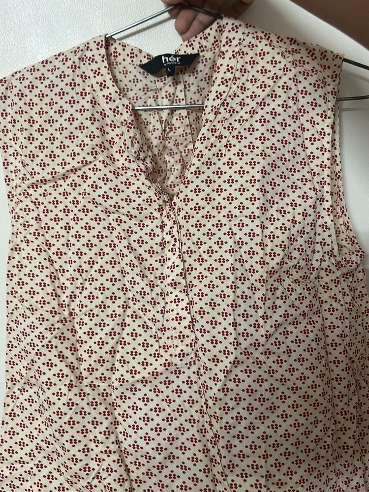 Women's Cream &amp; Red Print Sleeveless Top