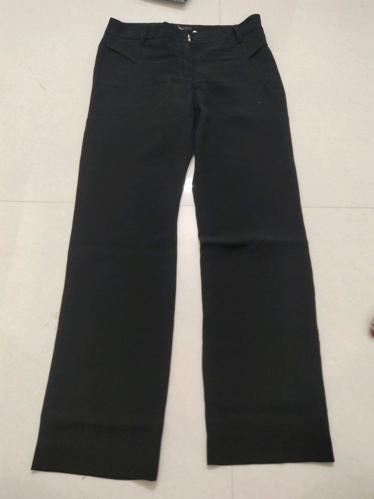 Black Pant