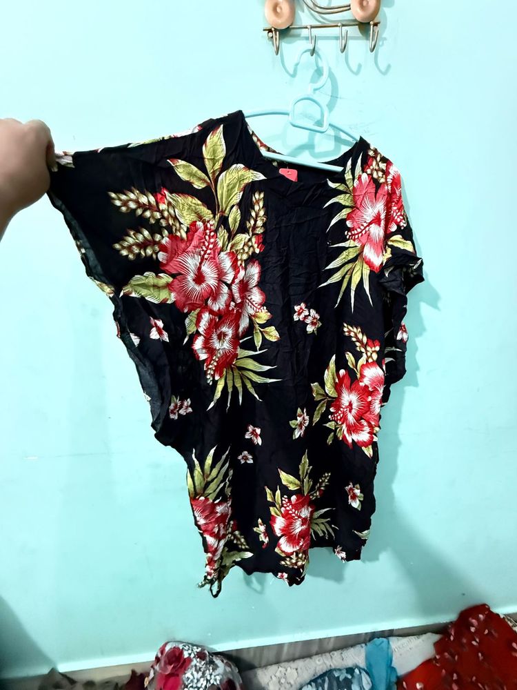 Black Floral Print Top