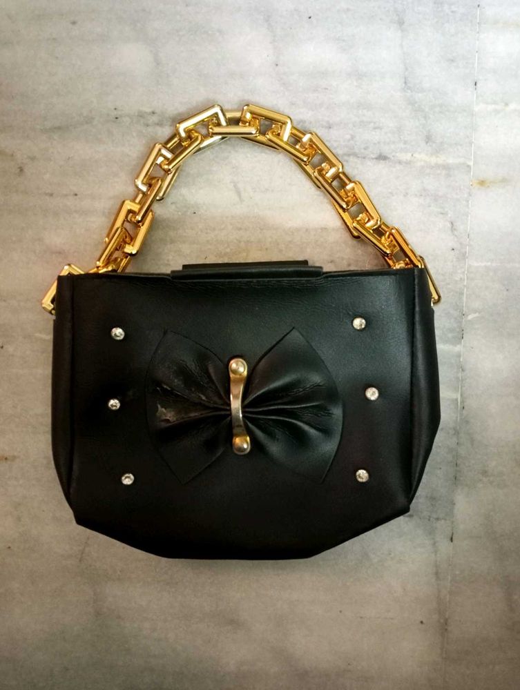 Black Handbags For Women