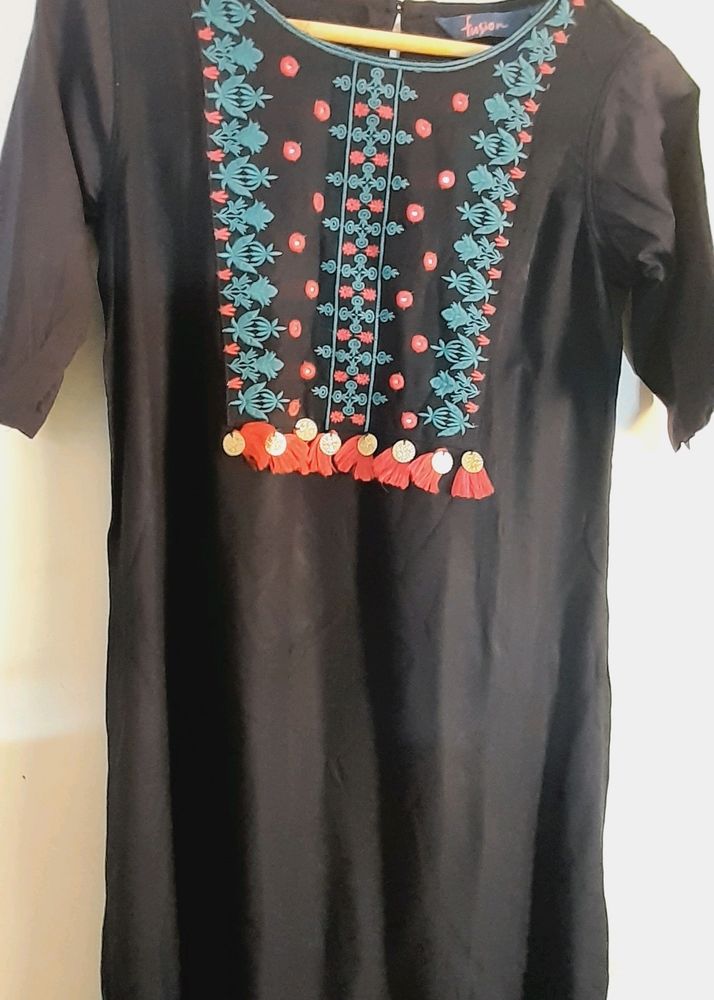 Embroidery Kurta Cotton (Women's )