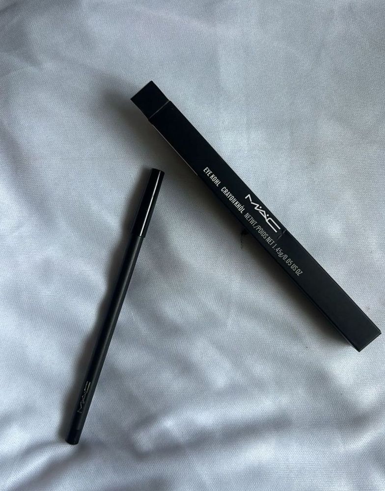 MAC makeup set of 4