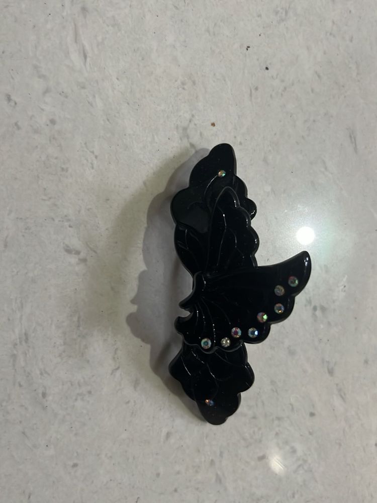 Pack Of 2 Chic Black Butterfly Hair Clip