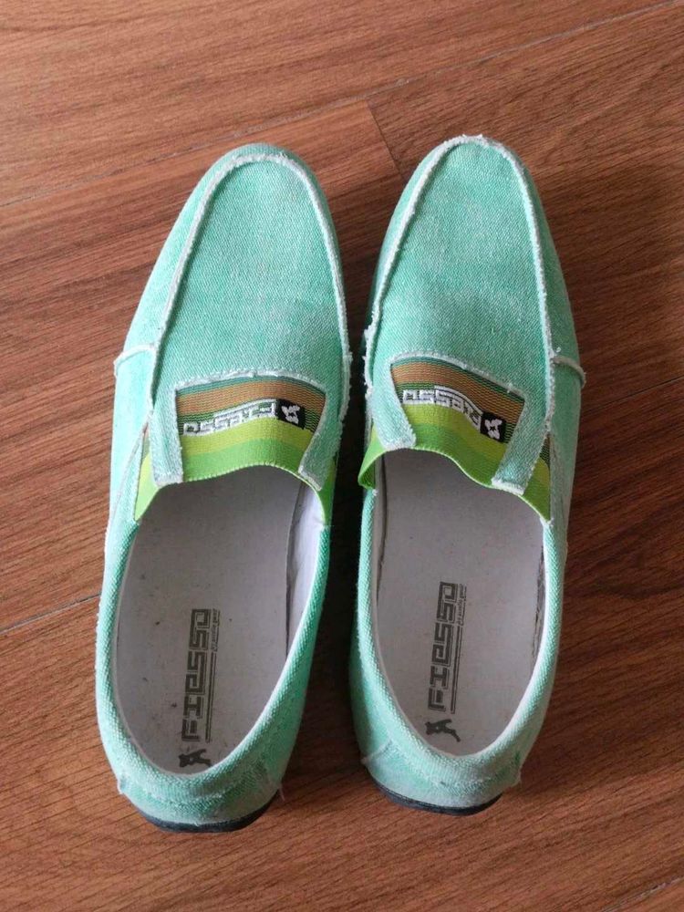 Trendy Mint Green Slip-On Shoes (43)
