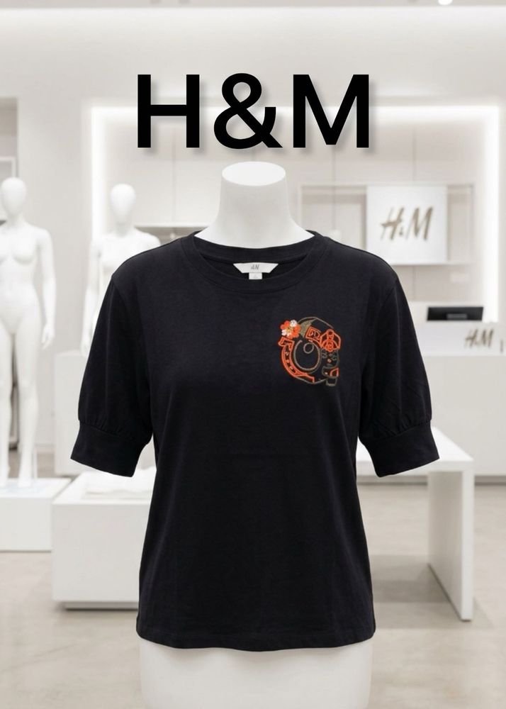 H&amp;M Black Graphic Tee