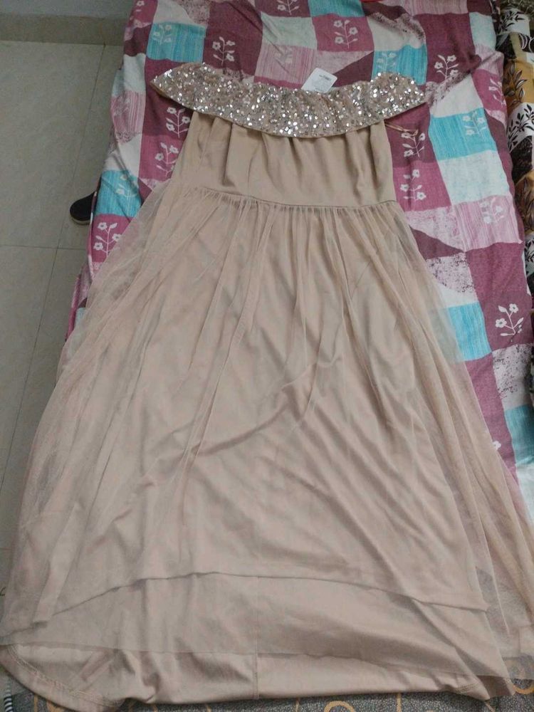 Elegant Sequin Off-Shoulder Gown