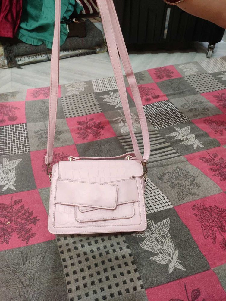 Chic Pink Croc Embossed Crossbody Bag
