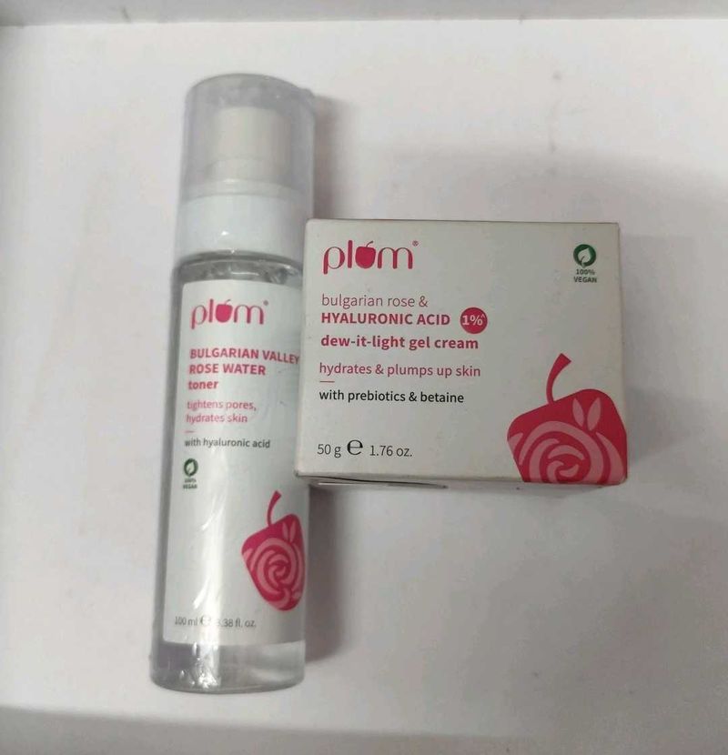 Plum Rose &amp; Hyaluronic Acid Skincare Set