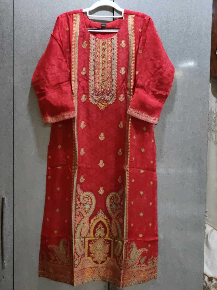 Ultra Luxury Pure Crepe Suit