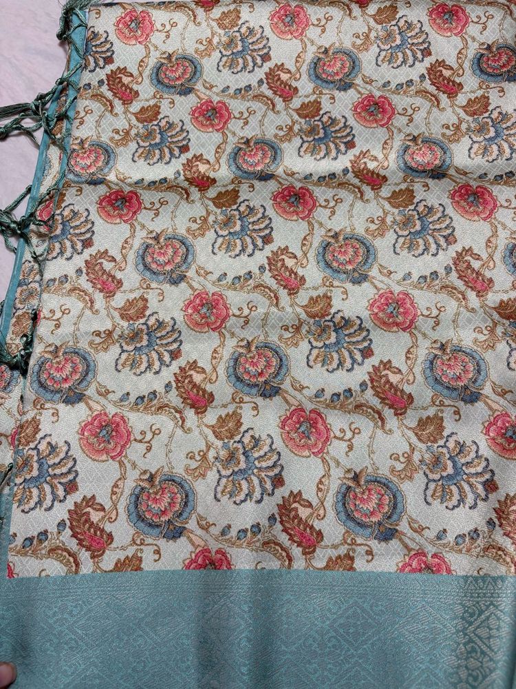 Elegant Floral Print Saree