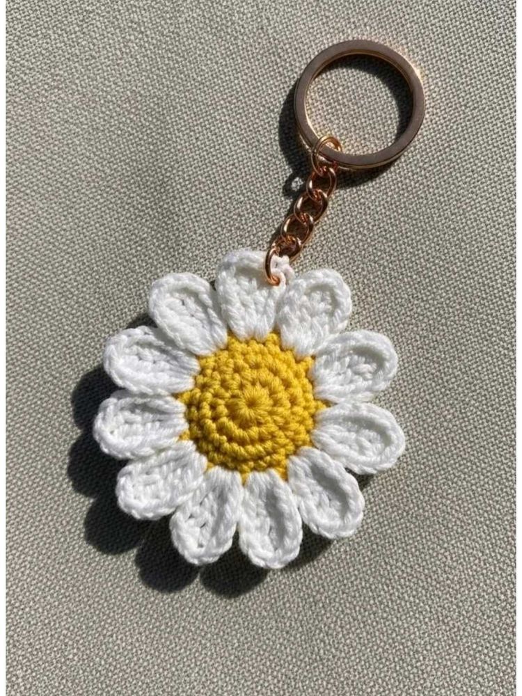 Cute Daisy Keychain