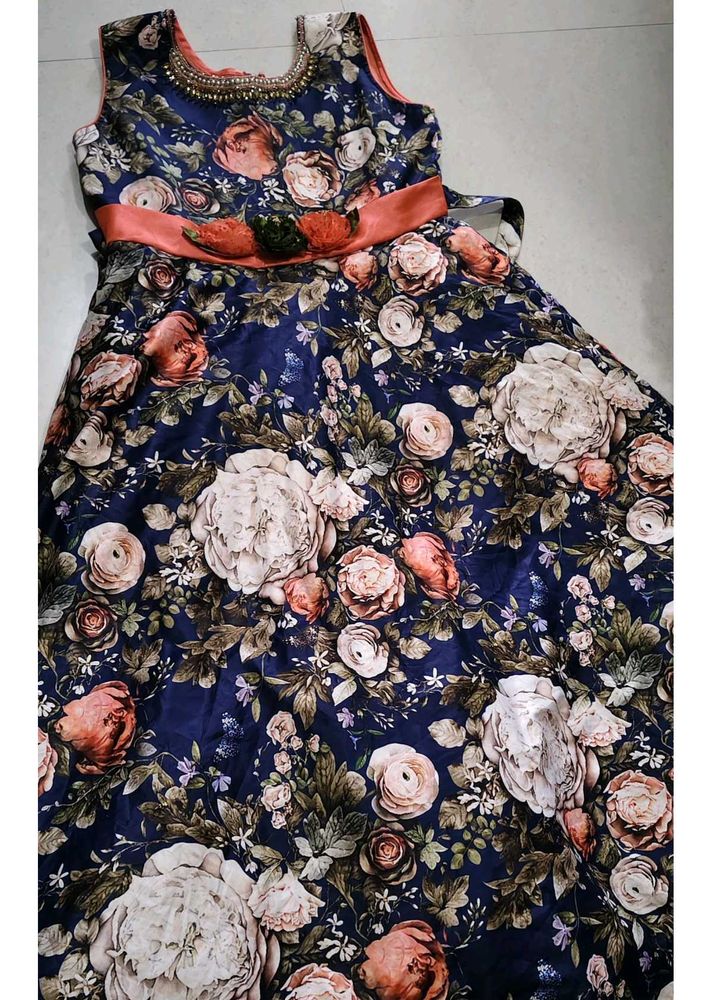 Stunning Floral Print Ethnic Gown