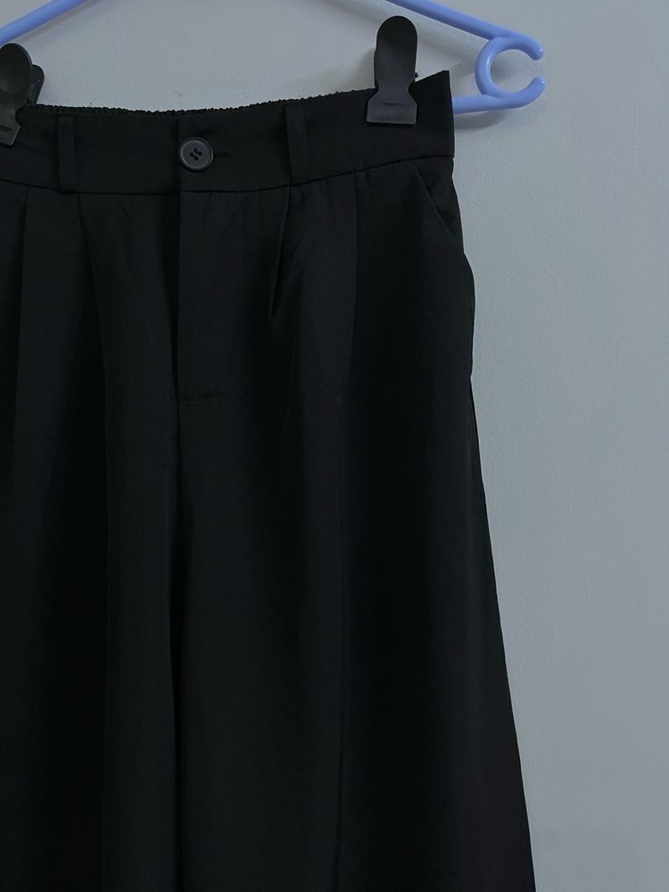 Classic Black plazo pants
