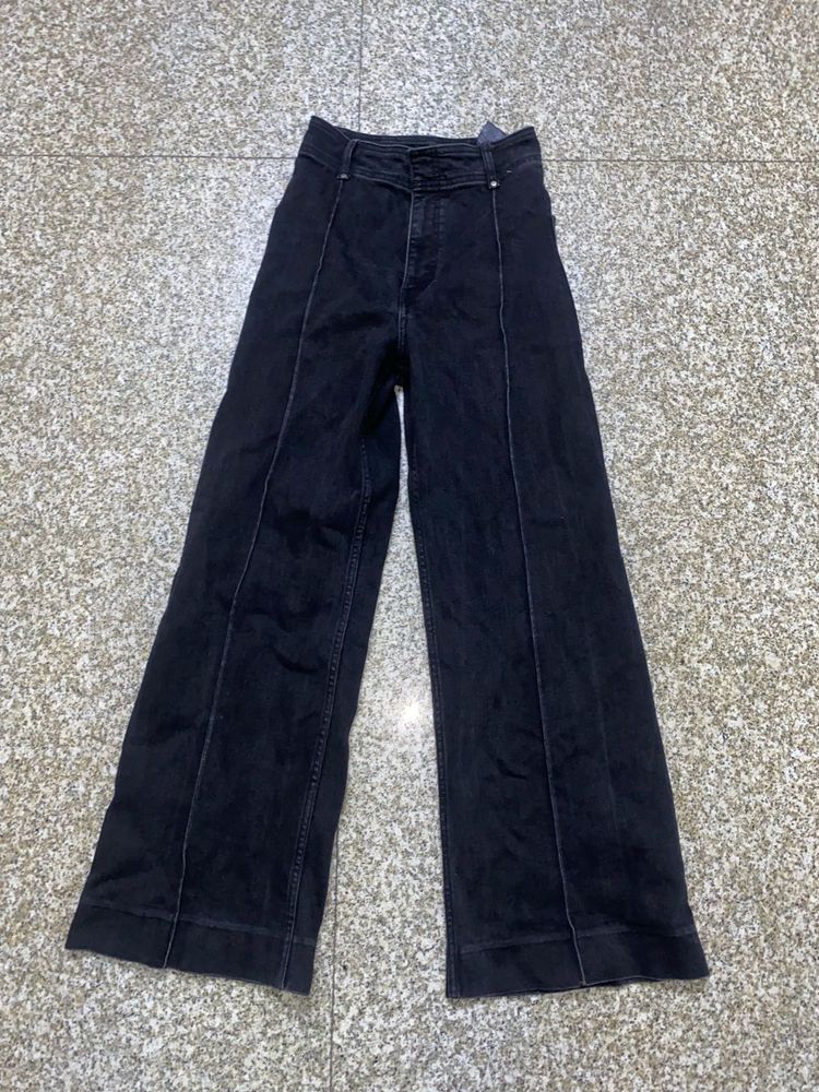 ZARA SOLID WIDE LEG DENIM