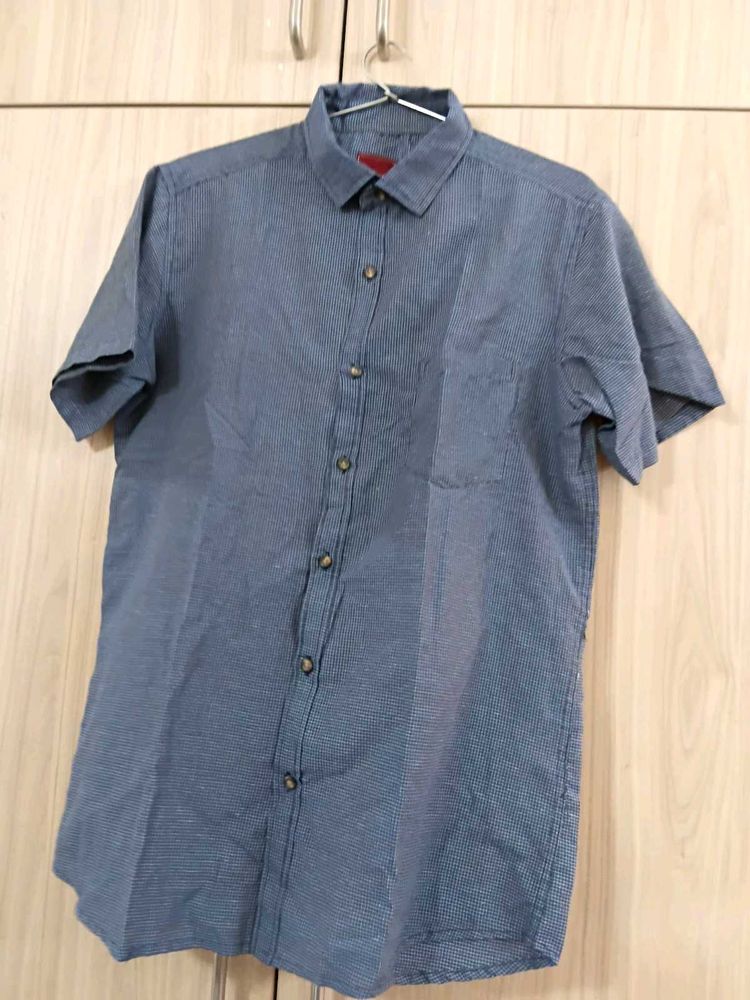 Driftwood Men's Blue Short Sleeve Button-Up Shirt