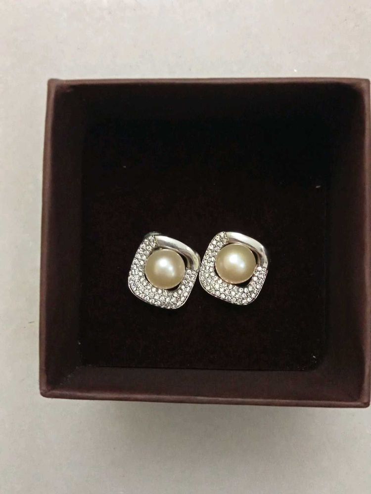 fresh water Pearl Stud Earrings